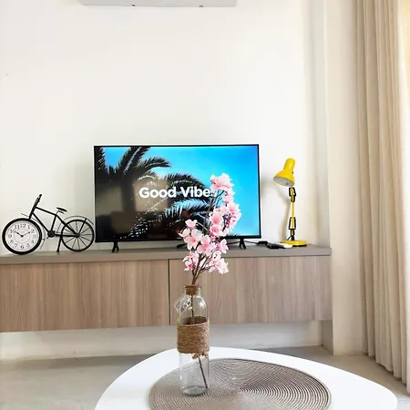 Paceville Glow Nine Apartment