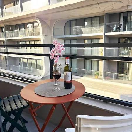 Paceville Glow Five Appartement