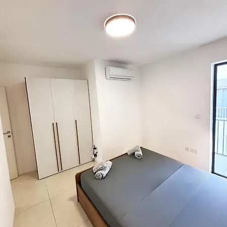 Apartmán Paceville Glow Nine *