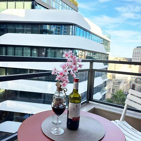 Paceville Glow Five سانت جوليان