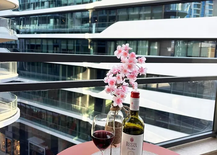 Paceville Glow Five سانت جوليان