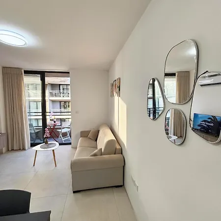 Lägenhet Paceville Glow Nine